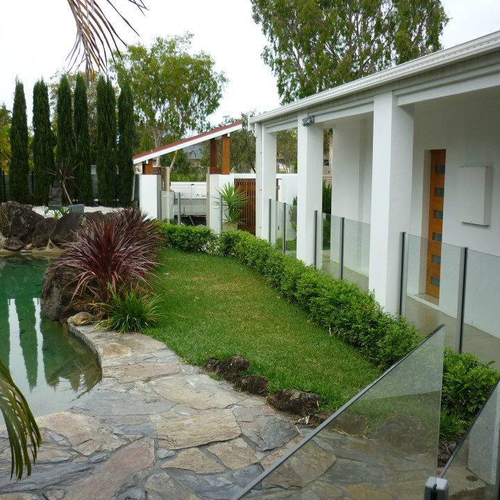 Glass pool fencing products installation